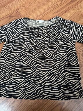 Michael Kors Black and Cream Zebra Short Sleeve Tee